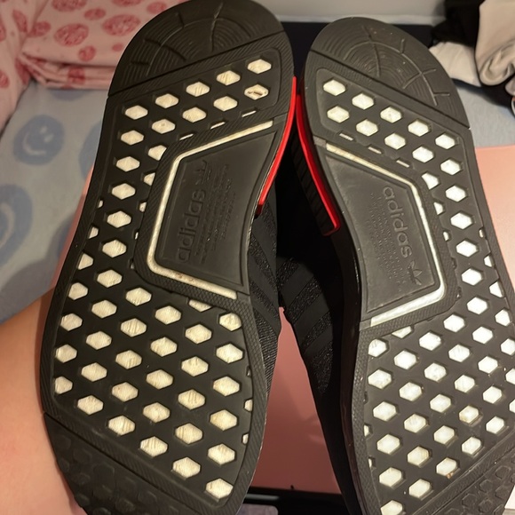 Adidas size 8 woman’s. - Picture 3 of 3